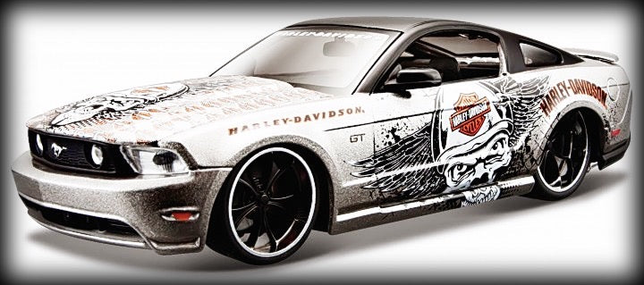 Ford MUSTANG GT 2011 HARLEY-DAVIDSON MAISTO 1:24 (6791074840681)