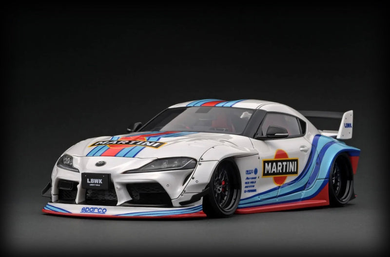 Laad de afbeelding in de Gallery-viewer, &lt;tc&gt;Toyota SUPRA MARTINI (A90) LB-WORKS IGNITION MODEL 1:18&lt;/tc&gt;
