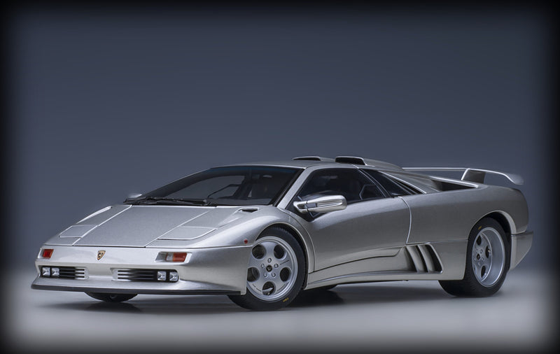 Chargez l&#39;image dans la visionneuse de la galerie, &lt;transcy&gt;Lamborghini DIABLO SE30 JOTA 1995 AUTOart 1:18&lt;/transcy&gt;
