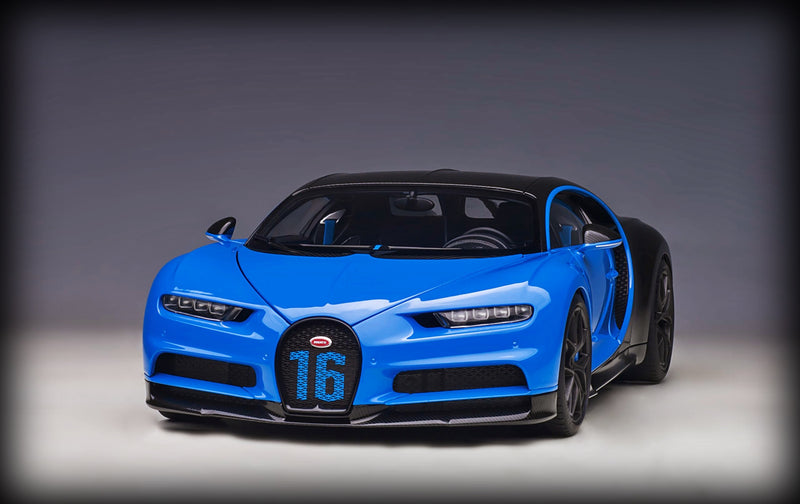 Chargez l&#39;image dans la visionneuse de la galerie, Bugatti CHIRON SPORT 2019 AUTOart 1:18 (6789902827625)
