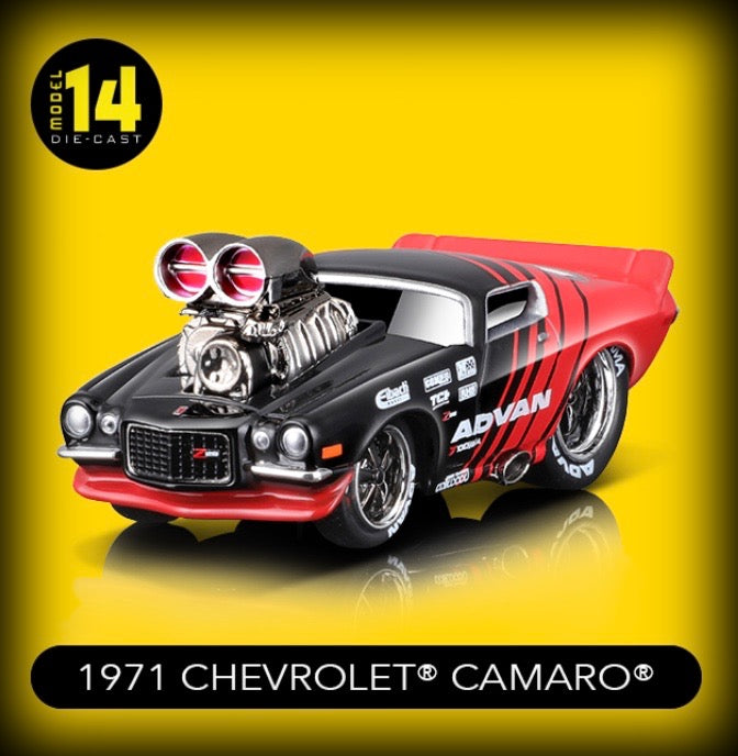 Laad de afbeelding in de Gallery-viewer, &lt;tc&gt;Chevrolet CAMARO 1971 Nr.14 MAISTO 1:64&lt;/tc&gt;
