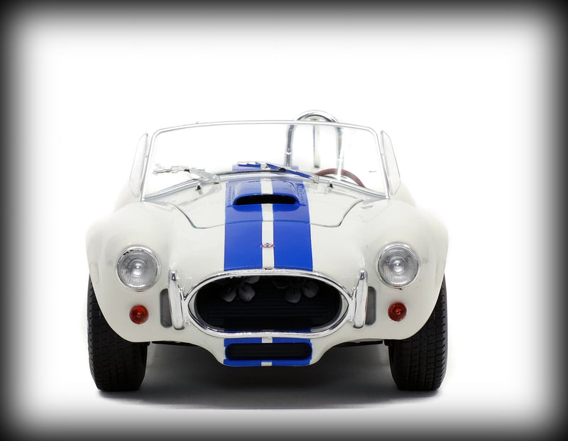 Chargez l&#39;image dans la visionneuse de la galerie, &lt;transcy&gt;Shelby Cobra 427 S/C Wimbledon White 1965 SOLIDO 1:18&lt;/transcy&gt;
