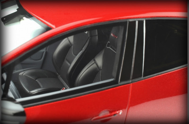 Chargez l&#39;image dans la visionneuse de la galerie, &lt;transcy&gt;Renault Clio 4 RS Trophy 220 EDC OTTOmobile 1:18&lt;/transcy&gt;
