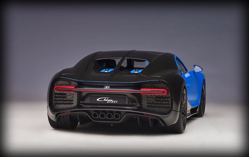 Chargez l&#39;image dans la visionneuse de la galerie, Bugatti CHIRON SPORT 2019 AUTOart 1:18 (6789902827625)
