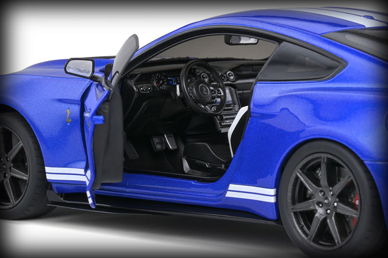Chargez l&#39;image dans la visionneuse de la galerie, &lt;transcy&gt;Ford Shelby GT500 Fast Track 2020 SOLIDO 1:18&lt;/transcy&gt;
