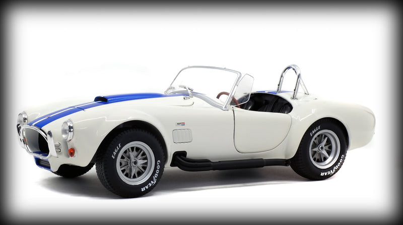 Load image into Gallery viewer, Shelby Cobra 427 S/C Wimbledon White 1965 SOLIDO 1:18
