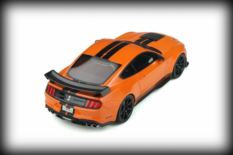 Laad de afbeelding in de Gallery-viewer, &lt;tc&gt;Ford MUSTANG Shelby GT500 2020 GT SPIRIT USA Exclusive 1:18&lt;/tc&gt;
