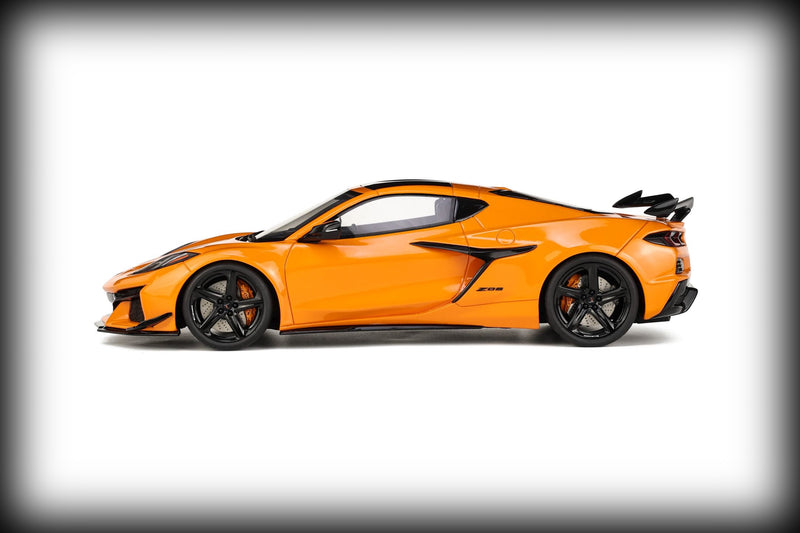 Chargez l&#39;image dans la visionneuse de la galerie, &lt;tc&gt;Chevrolet CORVETTE C8 Z06 2022 GT SPIRIT 1:18&lt;/tc&gt;
