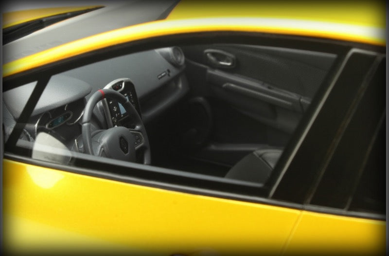 Laad de afbeelding in de Gallery-viewer, &lt;tc&gt;Renault CLIO 4 RS TROPHY 220 EDC GEEL 2016 OTTOmobile 1:18&lt;/tc&gt;
