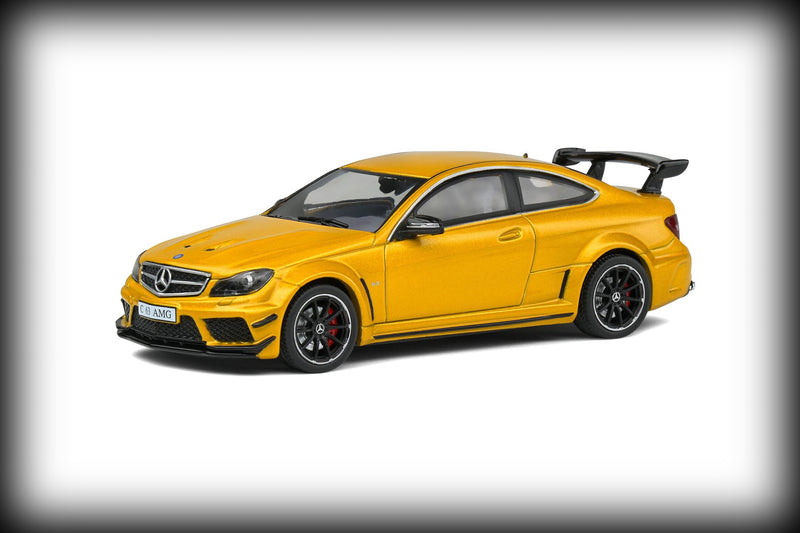 Load image into Gallery viewer, Mercedes-Benz C63 AMG SOLIDO 1:43
