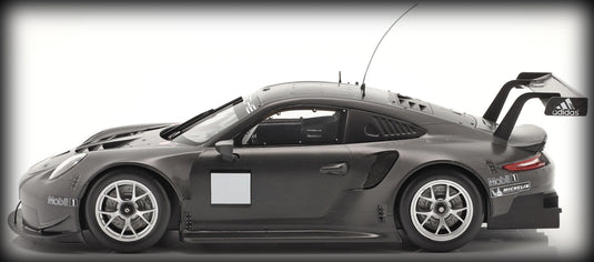 Porsche 911 RSR PRE-SEASON TEST CAR 2020 IXO 1:18