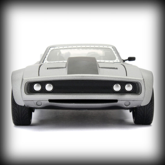 <tc>Dom’s Ice Charger JADA 1:24</tc>