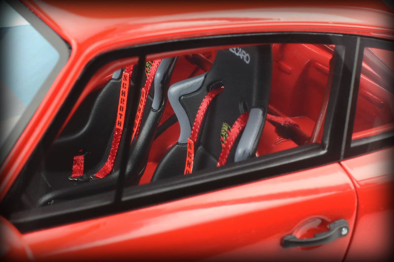 Chargez l&#39;image dans la visionneuse de la galerie, &lt;transcy&gt;Porsche 911 (964) Carrera RS 3.6 Club Sport Indian Red 1992 GT SPIRIT 1:18&lt;/transcy&gt;
