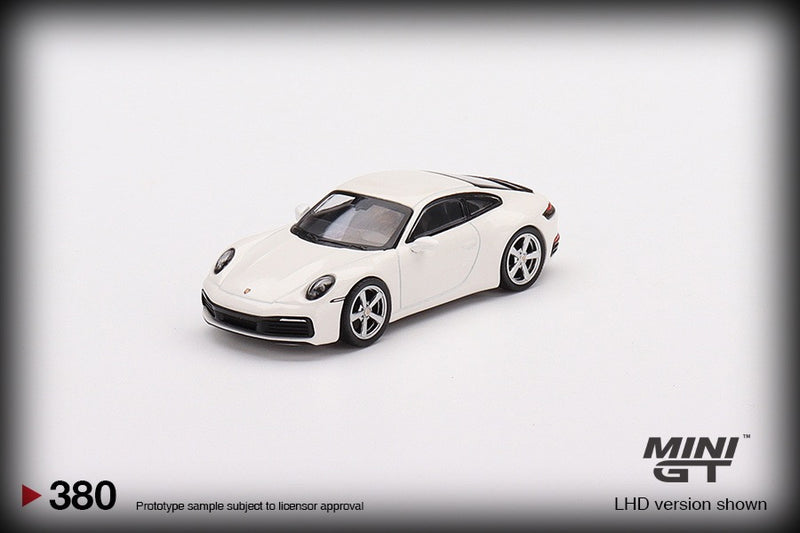 Laad de afbeelding in de Gallery-viewer, Porsche 911 (992) CARRERA S MINI GT 1:64
