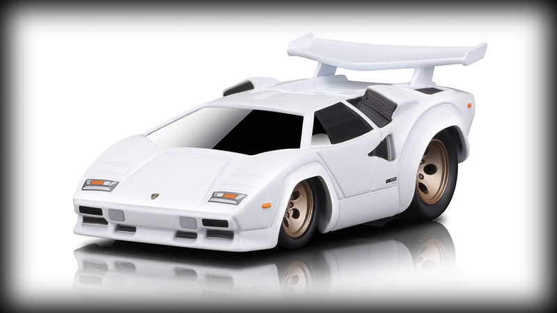 Laad de afbeelding in de Gallery-viewer, Lamborghini COUNTACH Nr.17 MAISTO 1:64 (6832058826857)
