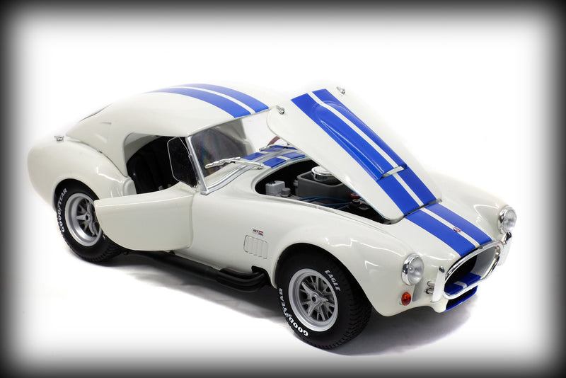 Chargez l&#39;image dans la visionneuse de la galerie, &lt;transcy&gt;Shelby Cobra 427 S/C Wimbledon White 1965 SOLIDO 1:18&lt;/transcy&gt;
