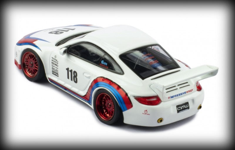 Chargez l&#39;image dans la visionneuse de la galerie, Porsche 911 OLD AND NEW 997 Nr.118 IXO 1:43
