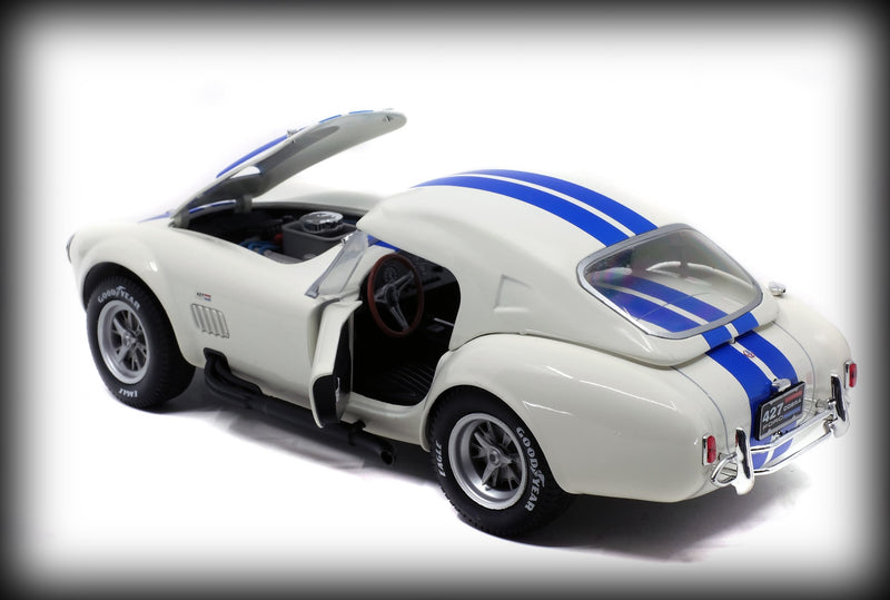Chargez l&#39;image dans la visionneuse de la galerie, &lt;transcy&gt;Shelby Cobra 427 S/C Wimbledon White 1965 SOLIDO 1:18&lt;/transcy&gt;
