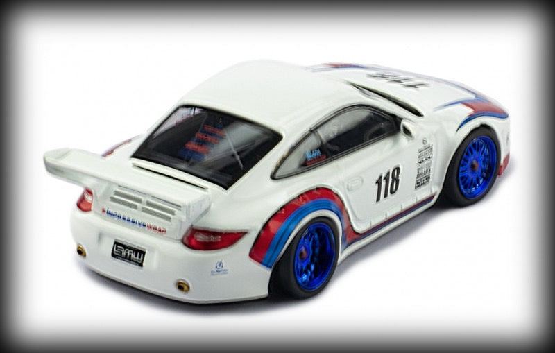 Chargez l&#39;image dans la visionneuse de la galerie, Porsche 911 OLD AND NEW 997 Nr.118 IXO 1:43
