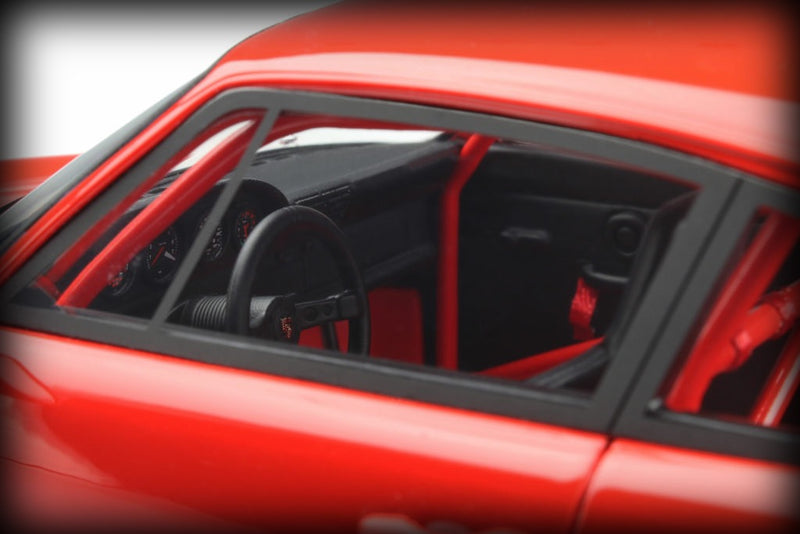 Chargez l&#39;image dans la visionneuse de la galerie, &lt;transcy&gt;Porsche 911 (993) 3.8 RSR GT SPIRIT 1:18&lt;/transcy&gt;

