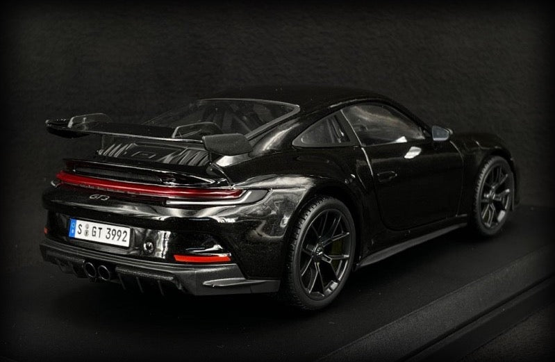 Chargez l&#39;image dans la visionneuse de la galerie, &lt;tc&gt;Porsche 911 GT3 2022 MAISTO 1:18&lt;/tc&gt;
