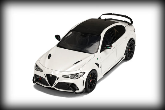 <tc>Alfa Romeo GIULIA GTAM 2020 OTTOmobile 1:18</tc>