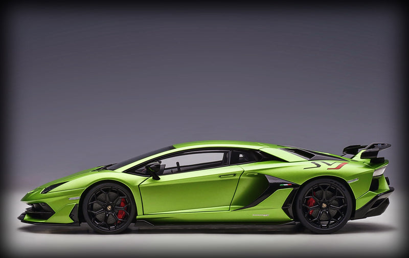 Laad de afbeelding in de Gallery-viewer, Lamborghini AVENTADOR SVJ 2019 AUTOart 1:18 (6789960728681)
