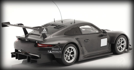 <transcy>Porsche 911 RSR PRE-SEASON TEST CAR 2020 IXO 1:18</transcy>