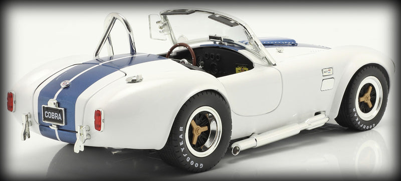 Chargez l&#39;image dans la visionneuse de la galerie, &lt;transcy&gt;Shelby COBRA 427 S/C CONVERTIBLE SHELBY COLLECTIBLES 1:18&lt;/transcy&gt;
