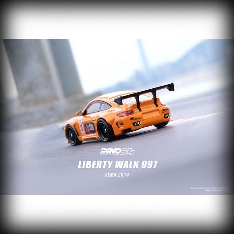 Laad de afbeelding in de Gallery-viewer, Porsche LW 997 2014 SEMA SHOW INNO64 Modellen 1:64
