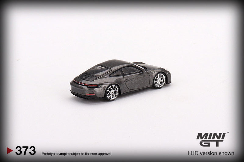 Chargez l&#39;image dans la visionneuse de la galerie, Porsche 911 (992) GT3 TOURING MINI GT 1:64
