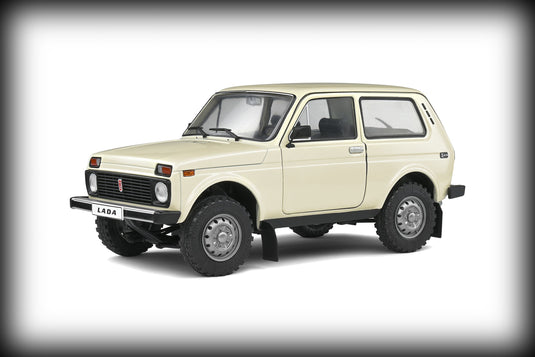 <tc>Lada NIVA Cream White 1980 SOLIDO 1:18</tc>