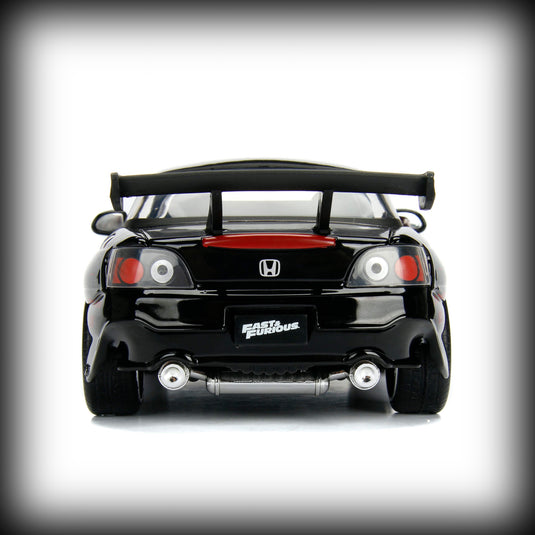 <tc>Honda S2000 2001 JADA 1:24</tc>