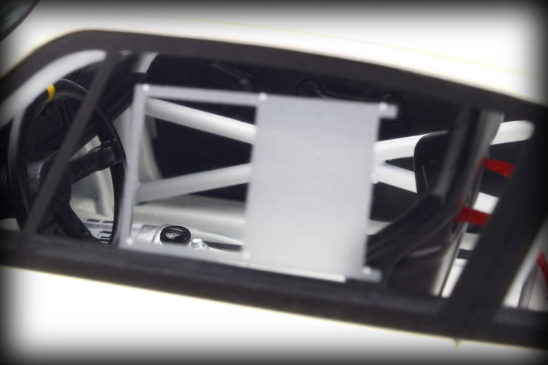 Chargez l&#39;image dans la visionneuse de la galerie, &lt;tc&gt;Porsche 964 RSR GRAND PRIX 1993 GT SPIRIT 1:18&lt;/tc&gt;
