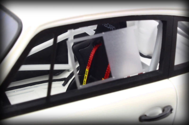 Chargez l&#39;image dans la visionneuse de la galerie, &lt;tc&gt;Porsche 964 RSR GRAND PRIX 1993 GT SPIRIT 1:18&lt;/tc&gt;
