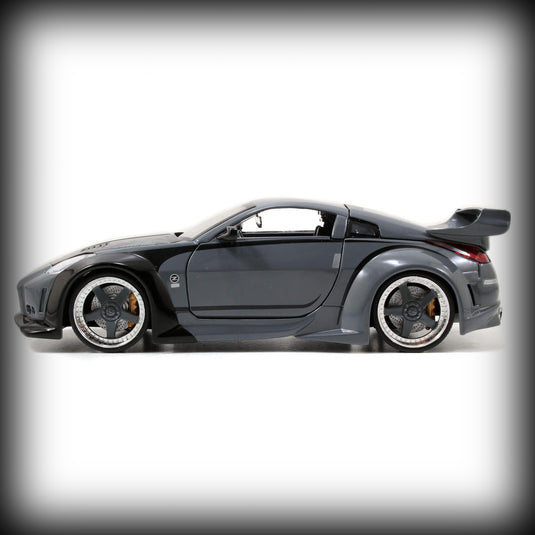 <tc>Nissan 350Z 2003 JADA 1:24</tc>