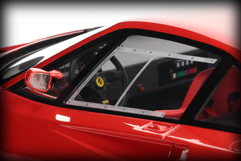 Laad de afbeelding in de Gallery-viewer, &lt;tc&gt;Ferrari F40 LM 1989 GT SPIRIT 1:18&lt;/tc&gt;
