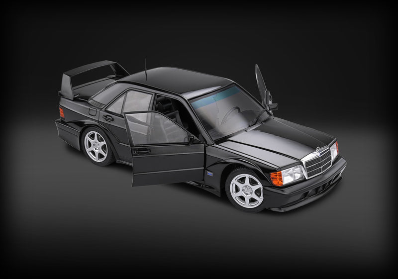 Laad de afbeelding in de Gallery-viewer, &lt;tc&gt;Mercedes-Benz 190 EVO II 1990 SOLIDO 1:18&lt;/tc&gt;
