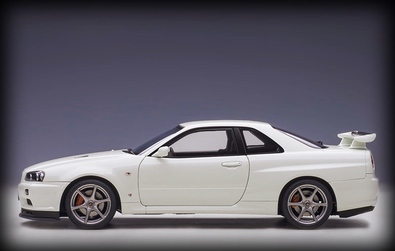 Chargez l&#39;image dans la visionneuse de la galerie, Nissan SKYLINE GT-R (R34) V-SPEC II 2001 AUTOart 1:18 (6782843650153)
