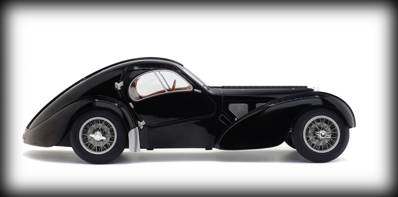 Laad de afbeelding in de Gallery-viewer, &lt;tc&gt;Bugatti ATLANTIC Type 57 SC 1937 SOLIDO 1:18&lt;/tc&gt;
