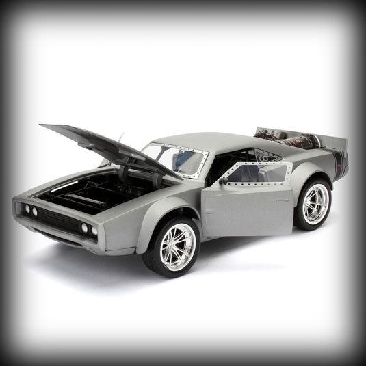 <tc>Dom’s Ice Charger JADA 1:24</tc>