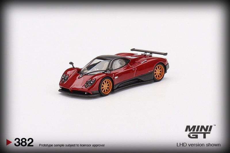 Chargez l&#39;image dans la visionneuse de la galerie, Pagani ZONDA F ROSSO DUBAI MINI GT 1:64
