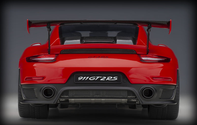Laad de afbeelding in de Gallery-viewer, &lt;tc&gt;Porsche 911 (991.2) GT2 RS WEISSACH PACKAGE 2017 AUTOart 1:18&lt;/tc&gt;
