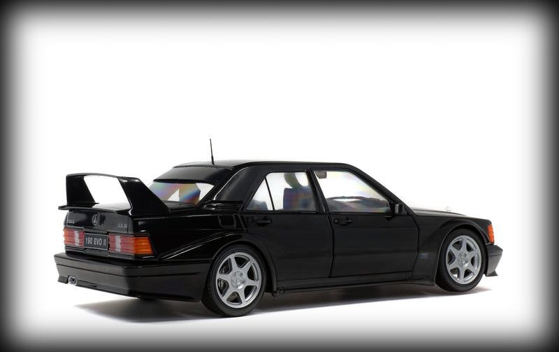 Laad de afbeelding in de Gallery-viewer, &lt;tc&gt;Mercedes-Benz 190 EVO II 1990 SOLIDO 1:18&lt;/tc&gt;
