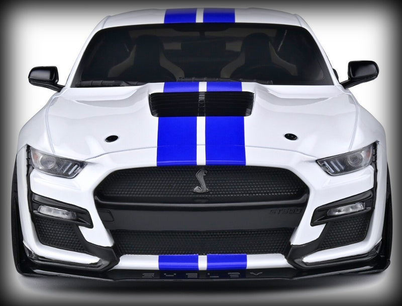 Load image into Gallery viewer, Ford MUSTANG GT500 FAST TRACK SOLIDO 1:18 (6791841611881)
