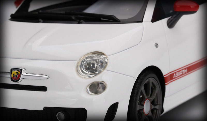 Laad de afbeelding in de Gallery-viewer, Fiat Abarth 595 TOP SPEED 1:18
