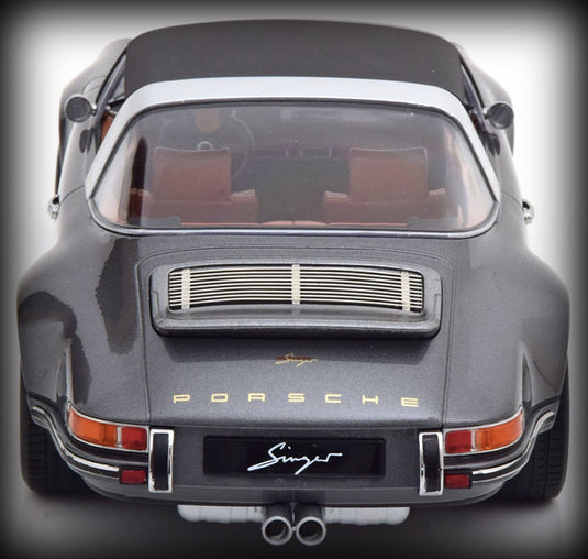 <transcy>Porsche SINGER 911 TARGA KK-SCHAAL 1:18</transcy>