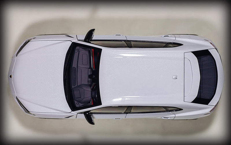 Load image into Gallery viewer, Lamborghini URUS 2018 AUTOart 1:18 (6793489678441)

