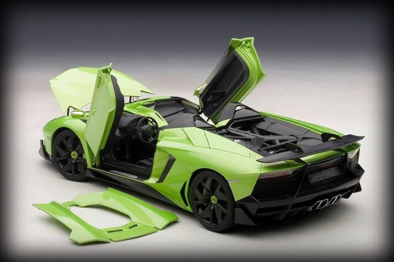 Laad de afbeelding in de Gallery-viewer, Lamborghini AVENTADOR ROADSTER 2012 AUTOart 1:18

