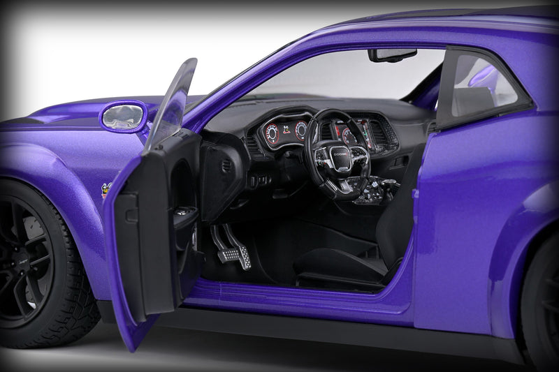 Chargez l&#39;image dans la visionneuse de la galerie, &lt;tc&gt;Dodge CHALLENGER R/T Scat Pack Widebody 2020 SOLIDO 1:18&lt;/tc&gt;
